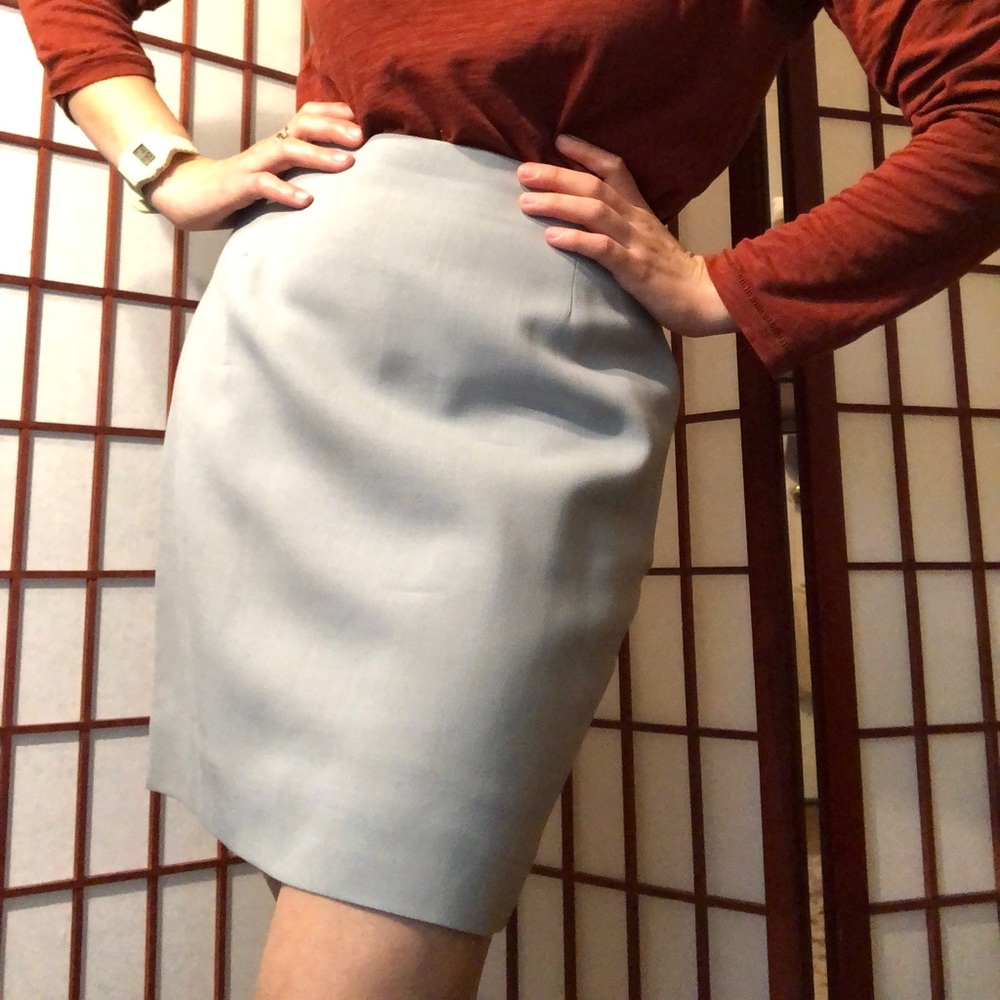 Adorable high rise skirt in pale blue